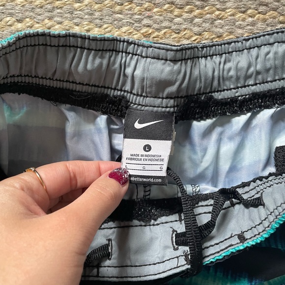 Nike Blue Patterned Swim Trunks - Picture 2 of 3